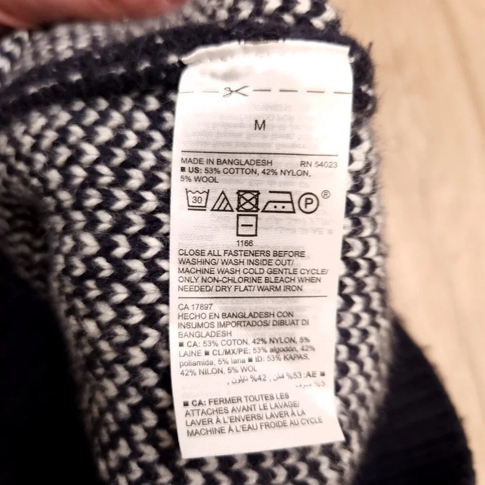 Old Navy Chunky Thick Cotton Wool Blend Sweater - Picture 4 of 4